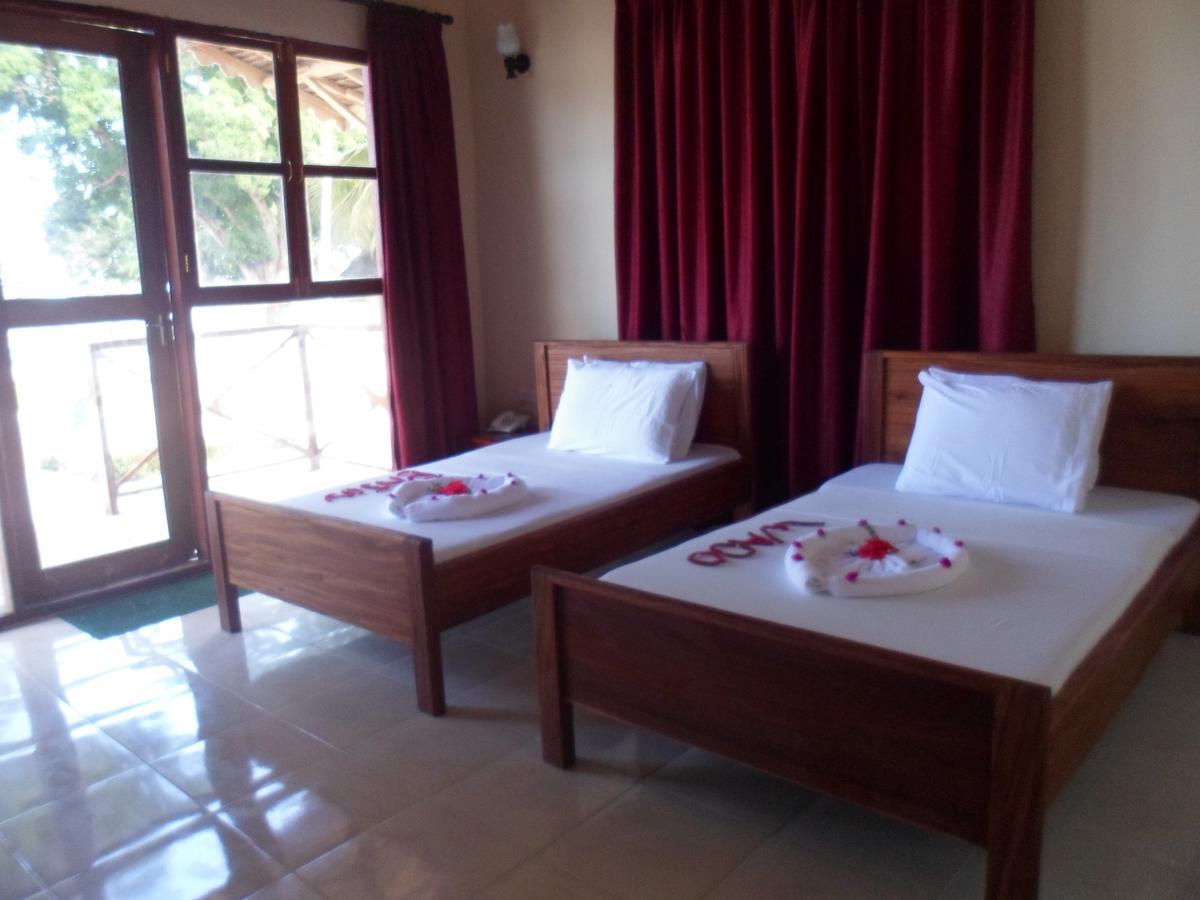 Bububu Amaan Ocean Hotel Kihinani מראה חיצוני תמונה