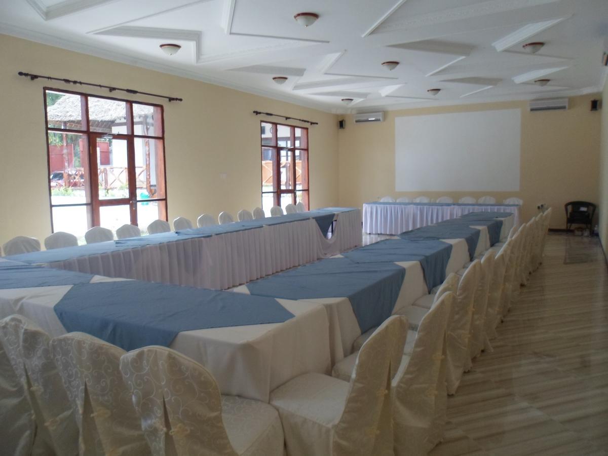 Bububu Amaan Ocean Hotel Kihinani מראה חיצוני תמונה