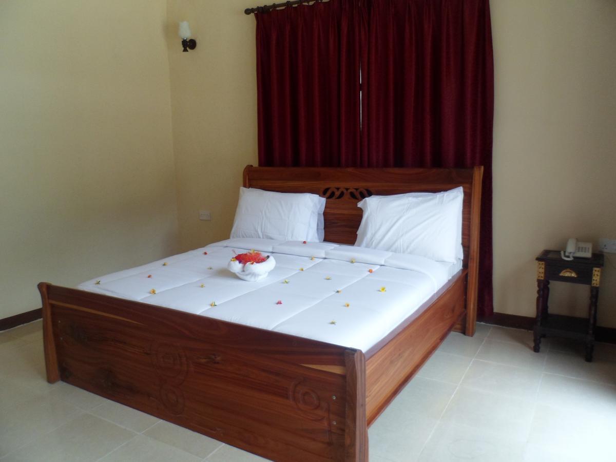 Bububu Amaan Ocean Hotel Kihinani מראה חיצוני תמונה